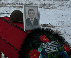 В Вологодской области захоронены останки красноармейца Николая Ивановича Бутышева, обнаруженные поисковиками «Долины»